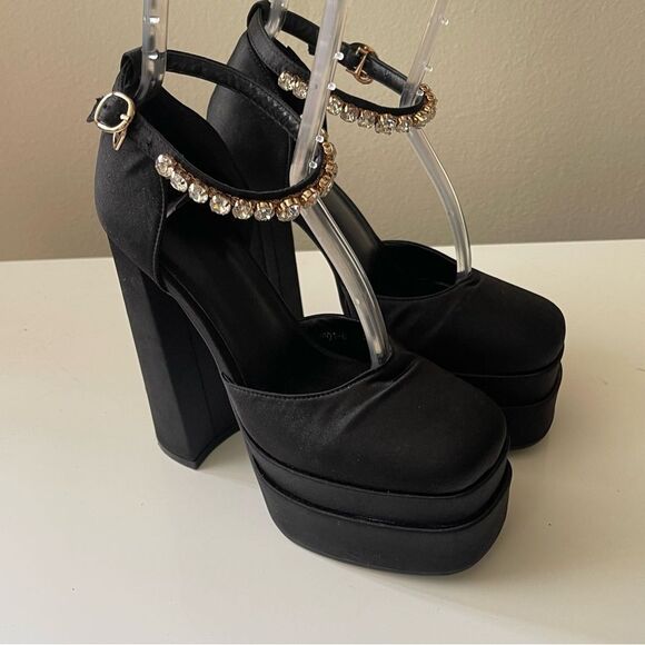 Platform Heels with Rhinestone Detail - Picture 2 of 11